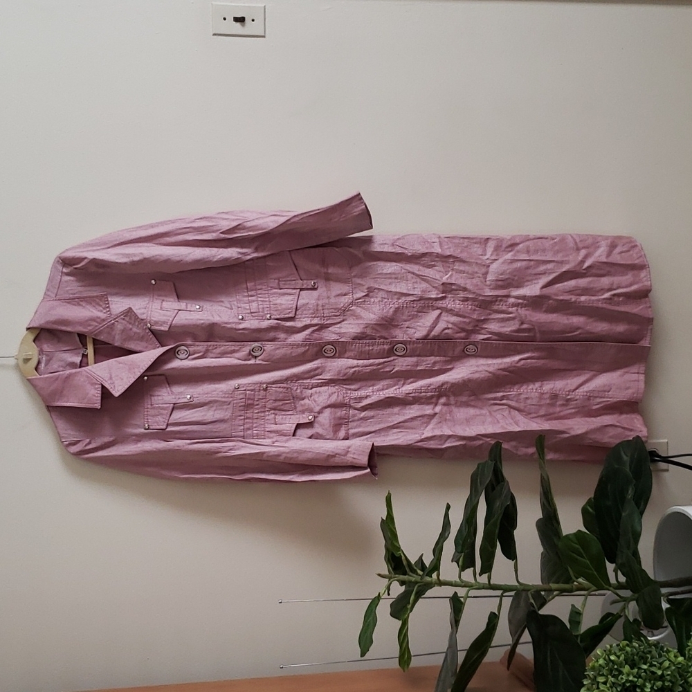 Pink iridescent button up trench coat, lightweight, women's size 44 or large.